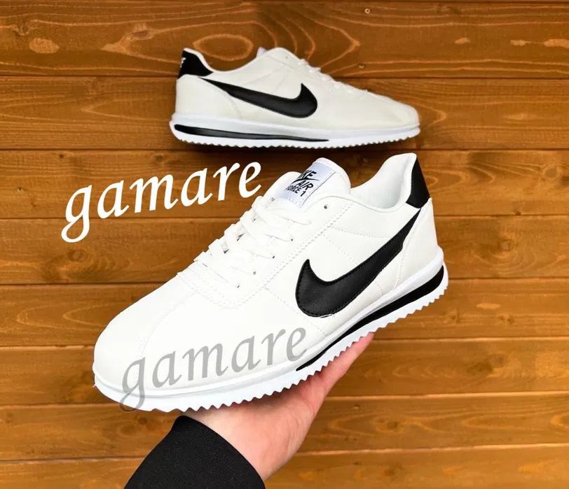 Nike Cortez. Rozmiar 41. Białe - Czarne. POLECAM