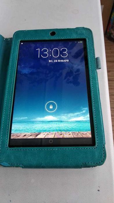 Планшет Asus MeMO Pad HD 7 ME173X + чехол