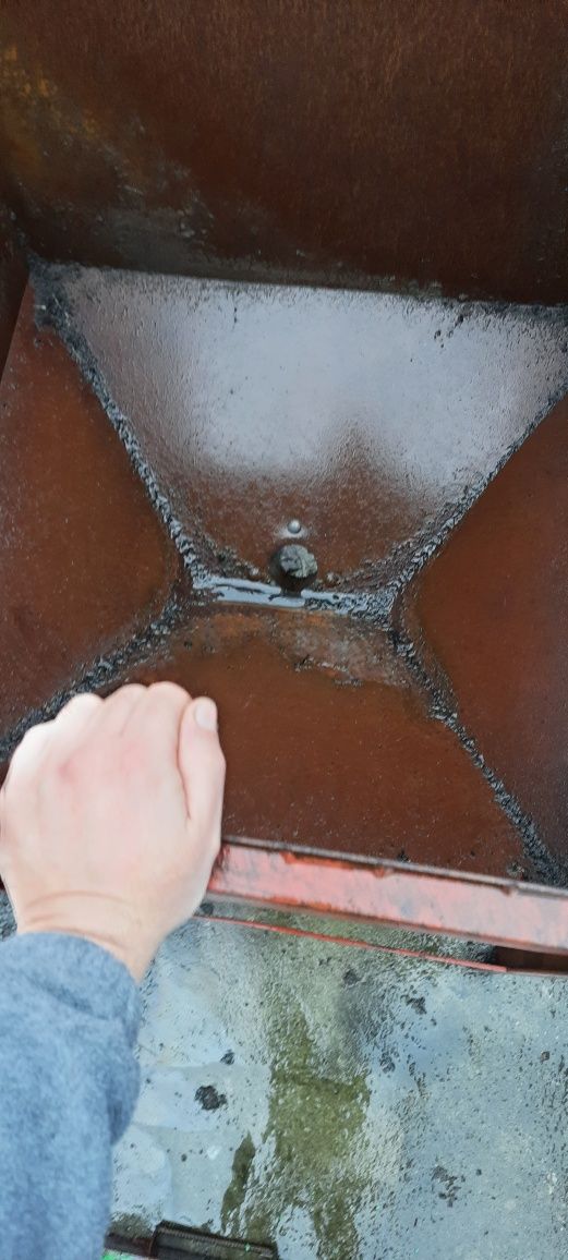 Skrzynia metalowa kontener zbiornik na zboze silos kosz zasypowy