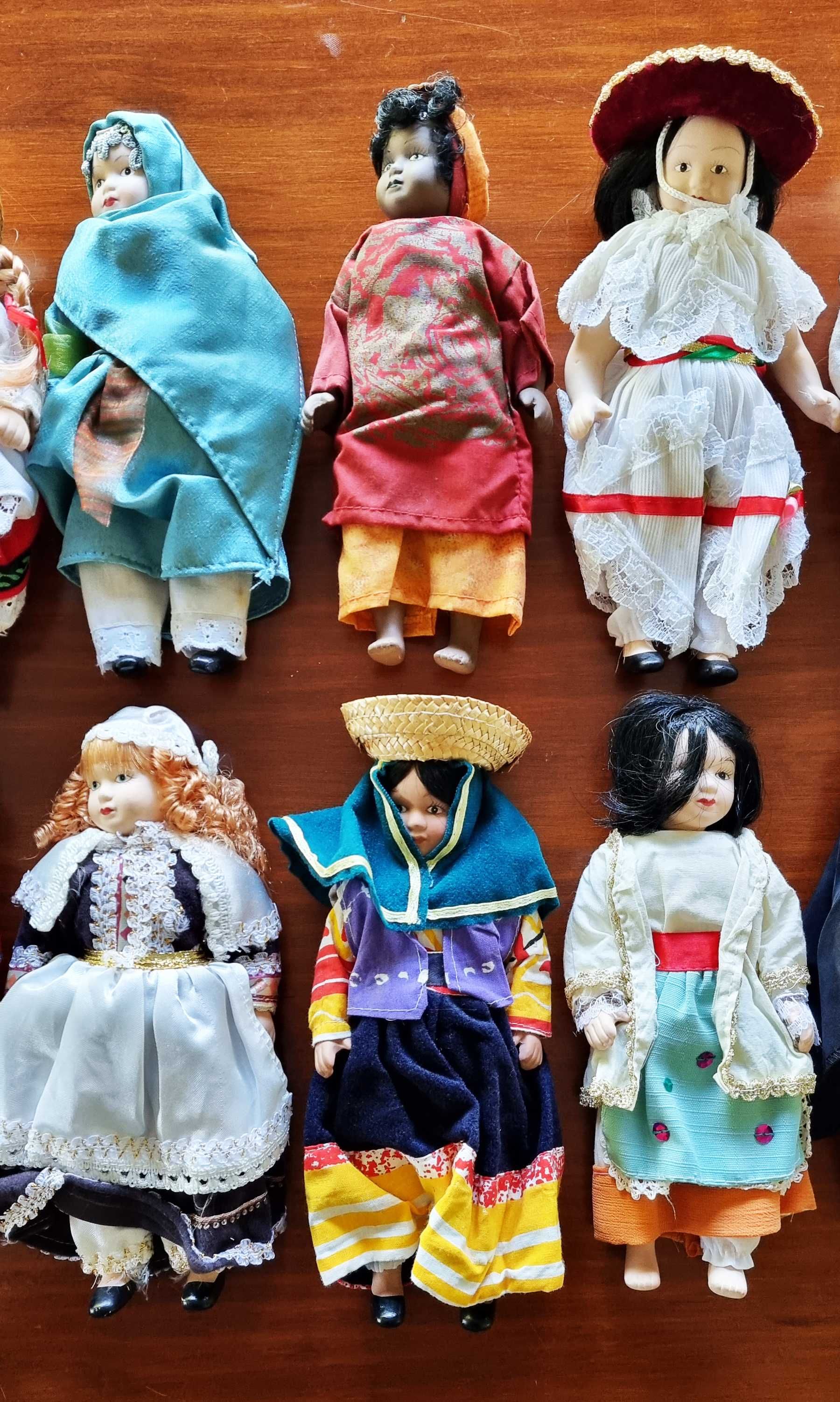 Coleção Bonecas Porcelana - Dolls Of The World