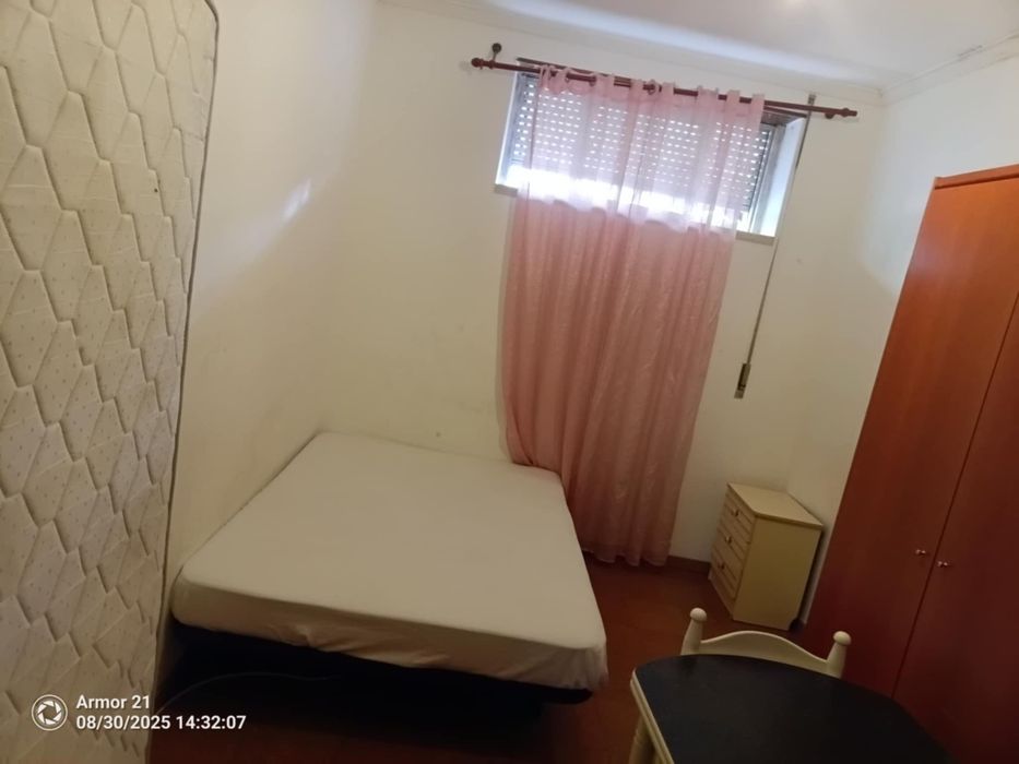 Duas Quartos para arrendar