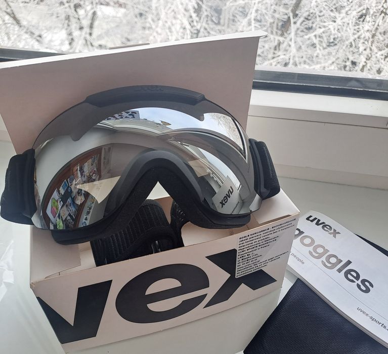 Uvex P1us 2.0, kask narciarski, rozmiar 52-55cm