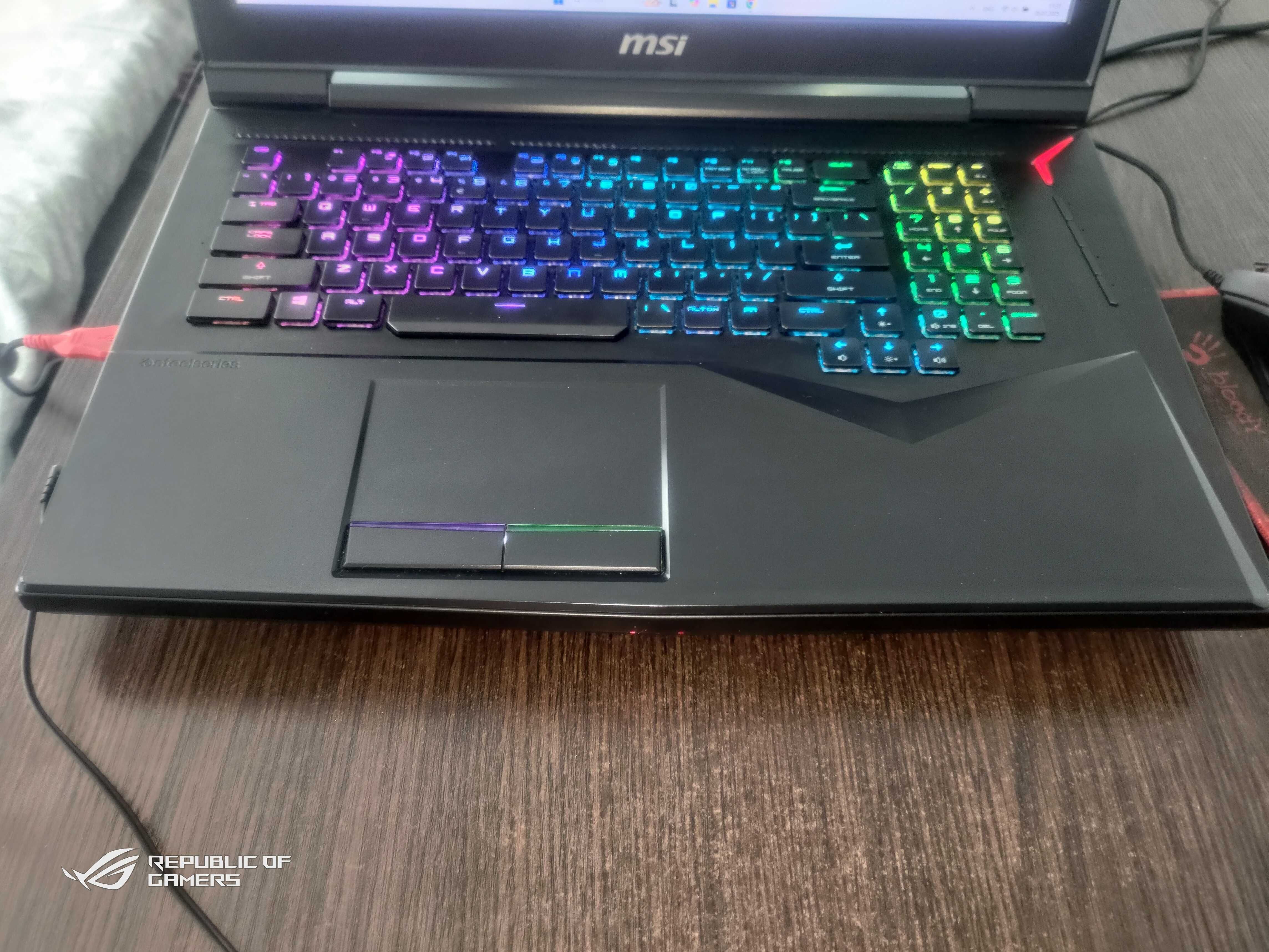 MSi GT75. i-7 8750h.Ram 16gb.SSD-2ps.raid-0 1tb.HDD-1tb. Gtx-1080 8gb