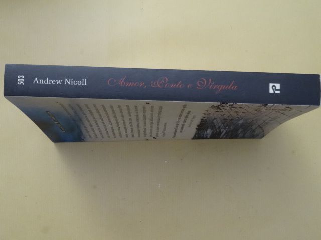 Amor, Ponto e Vírgula de Andrew Nicoll - 1ª Edição