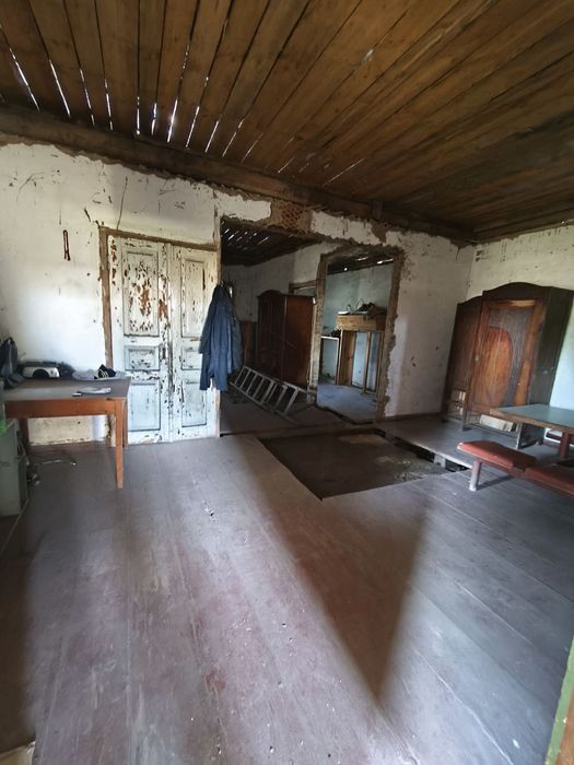 Продаж будинок під ремонт