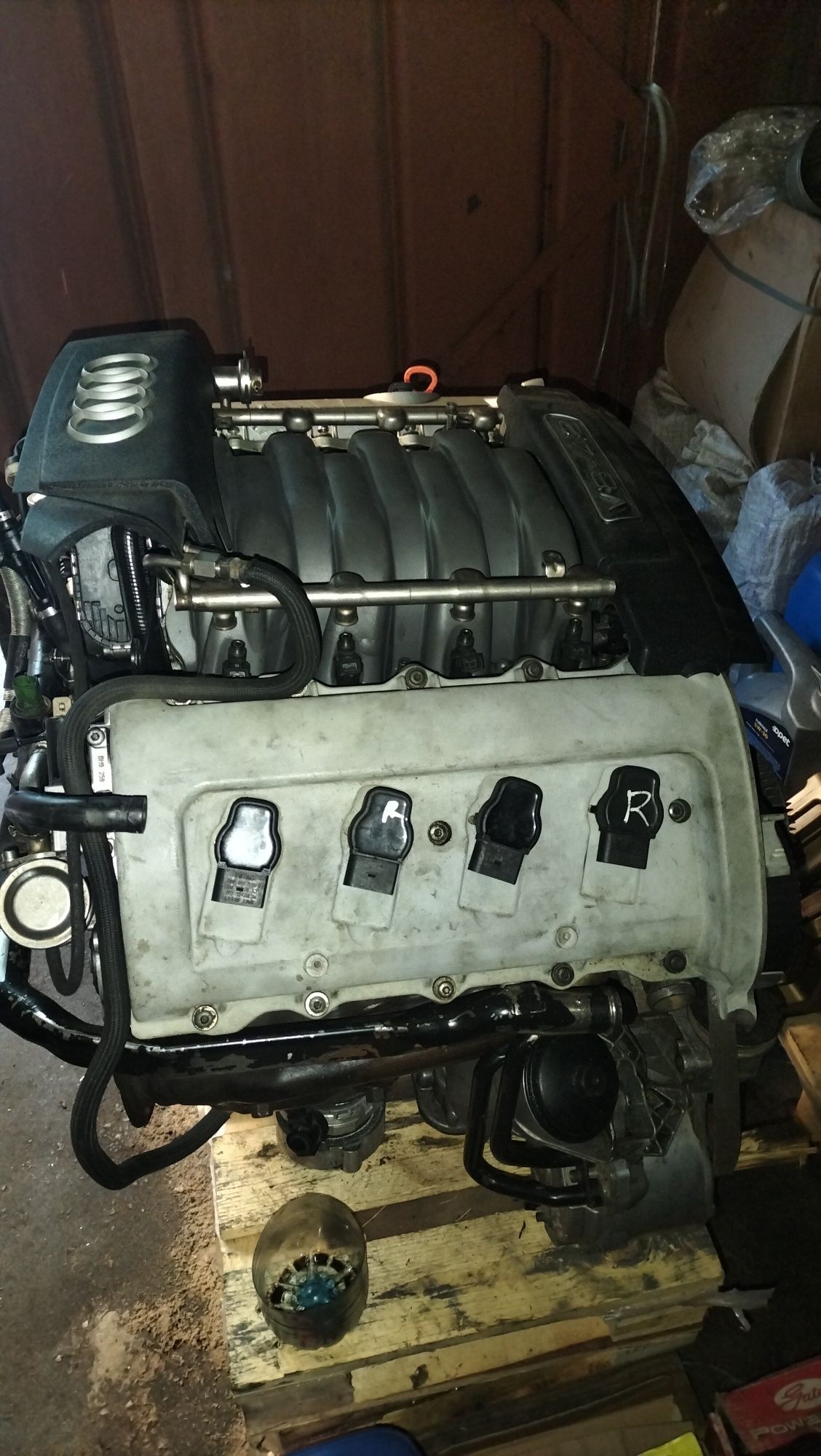 Двигатель Ауди S8 4.2 40v AVP( 1999-2002).