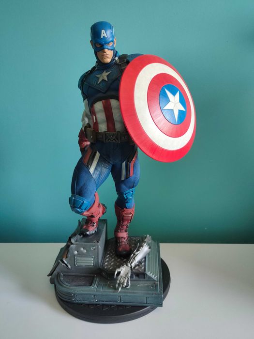 Captain America Premium Format Sideshow