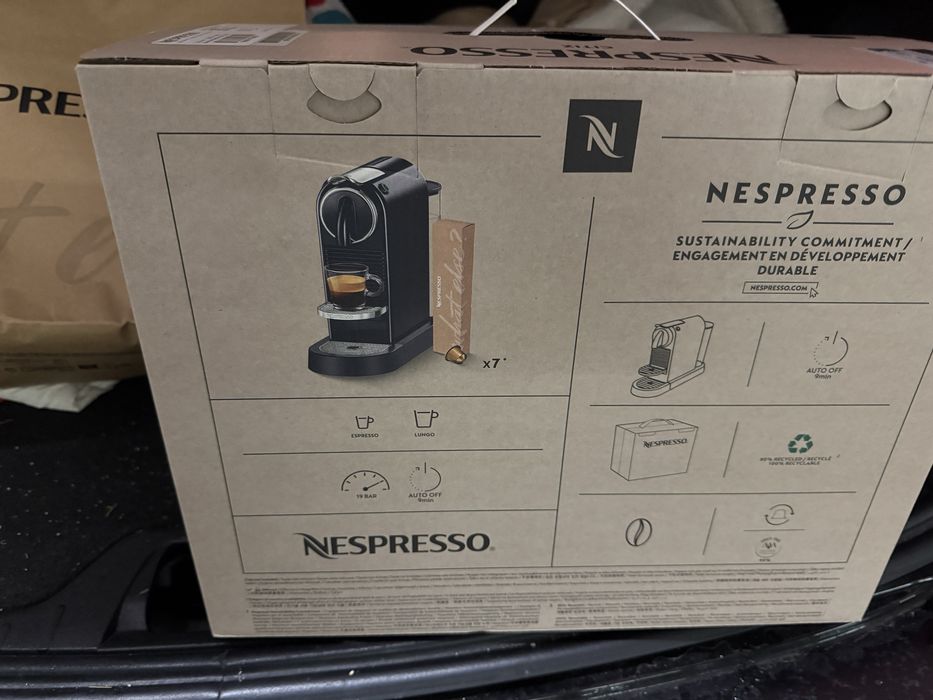 Maquina café nespresso Nova Lacrada