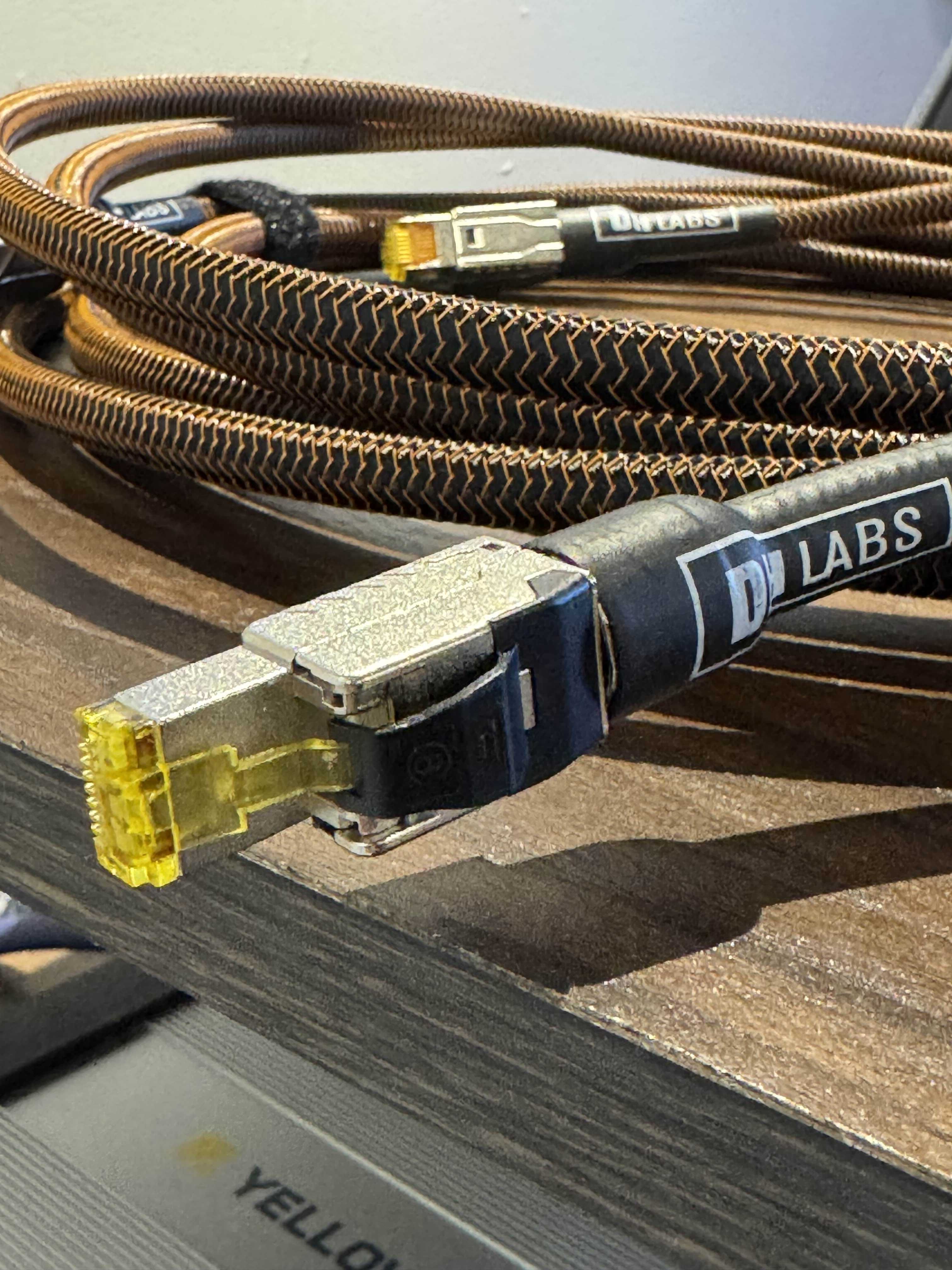 DH Labs Reunion CAT8 Ethernet 2m – przewód audiofilski do streamingu