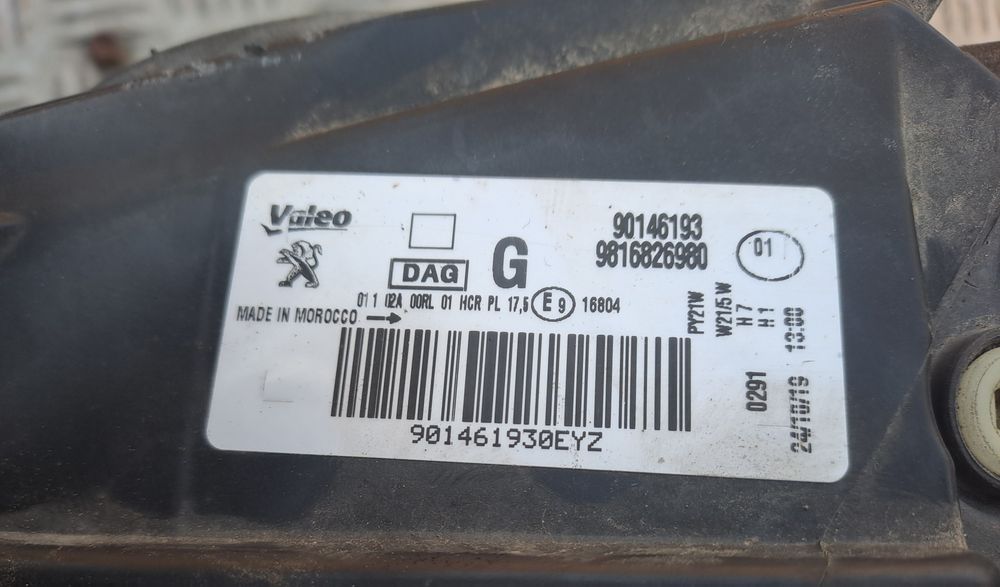 Dois Farois Peugeot PARTNER