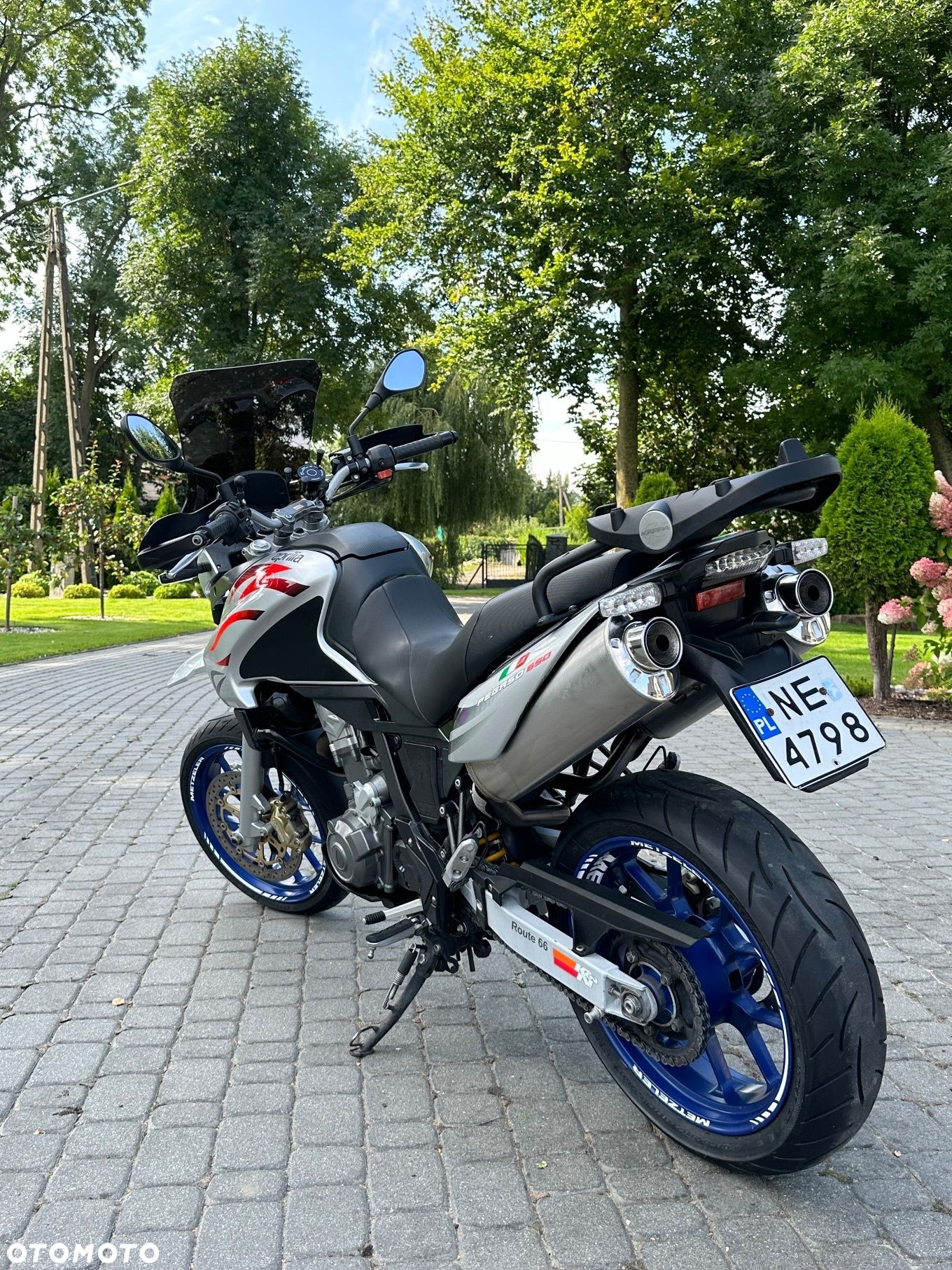 Kpl.wydech, tlumik Aprilia Pegaso Strada