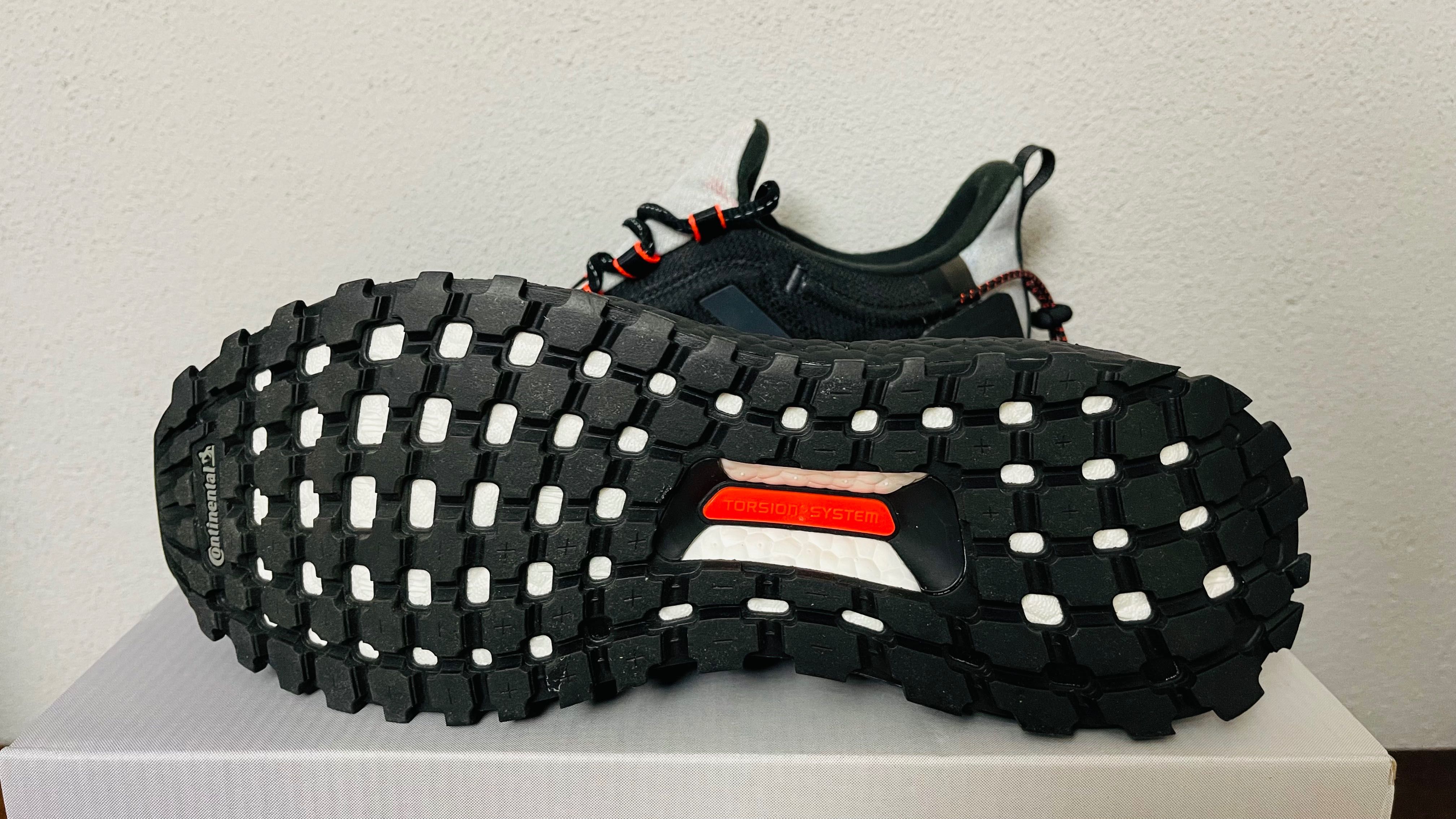 Adidas ULTRABOOST COLD.RDY LAB roz. 41 1/3
