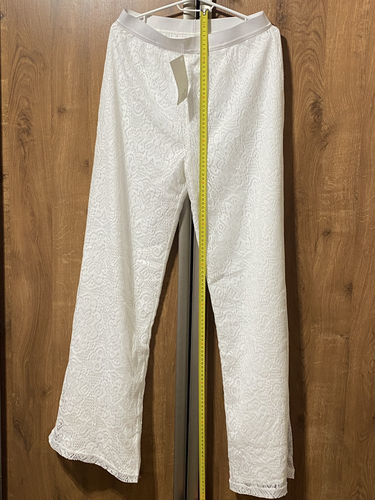 Ażurowe, koronkowe spodnie damskie „Alba Moda” 38/M - nowe, białe