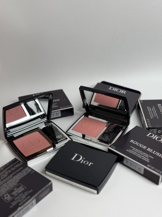 Румяна Dior Rouge Blush компактні рум'яна 601