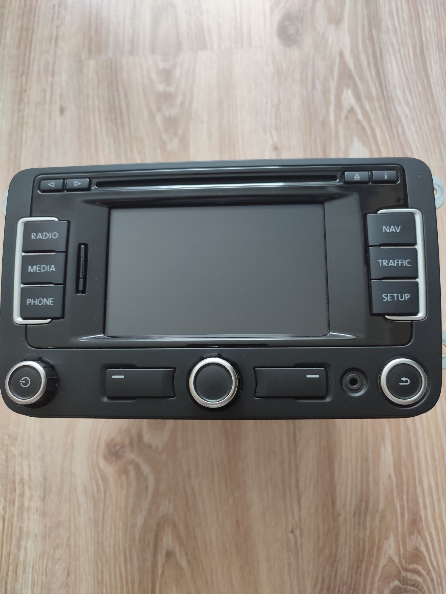 Radio Vw Rns 310 Golf T6 Touran Passat Caddy Jetta Polo Eos