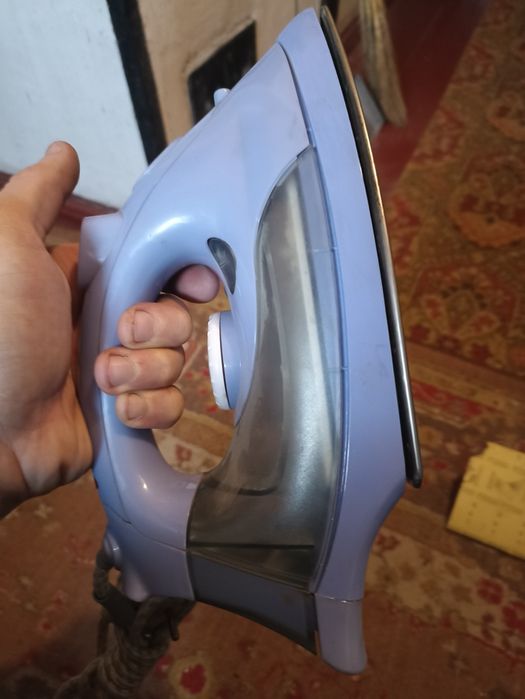 Продам праску Premier