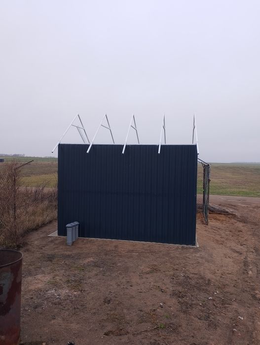 Wiata blaszak garaz wysoki