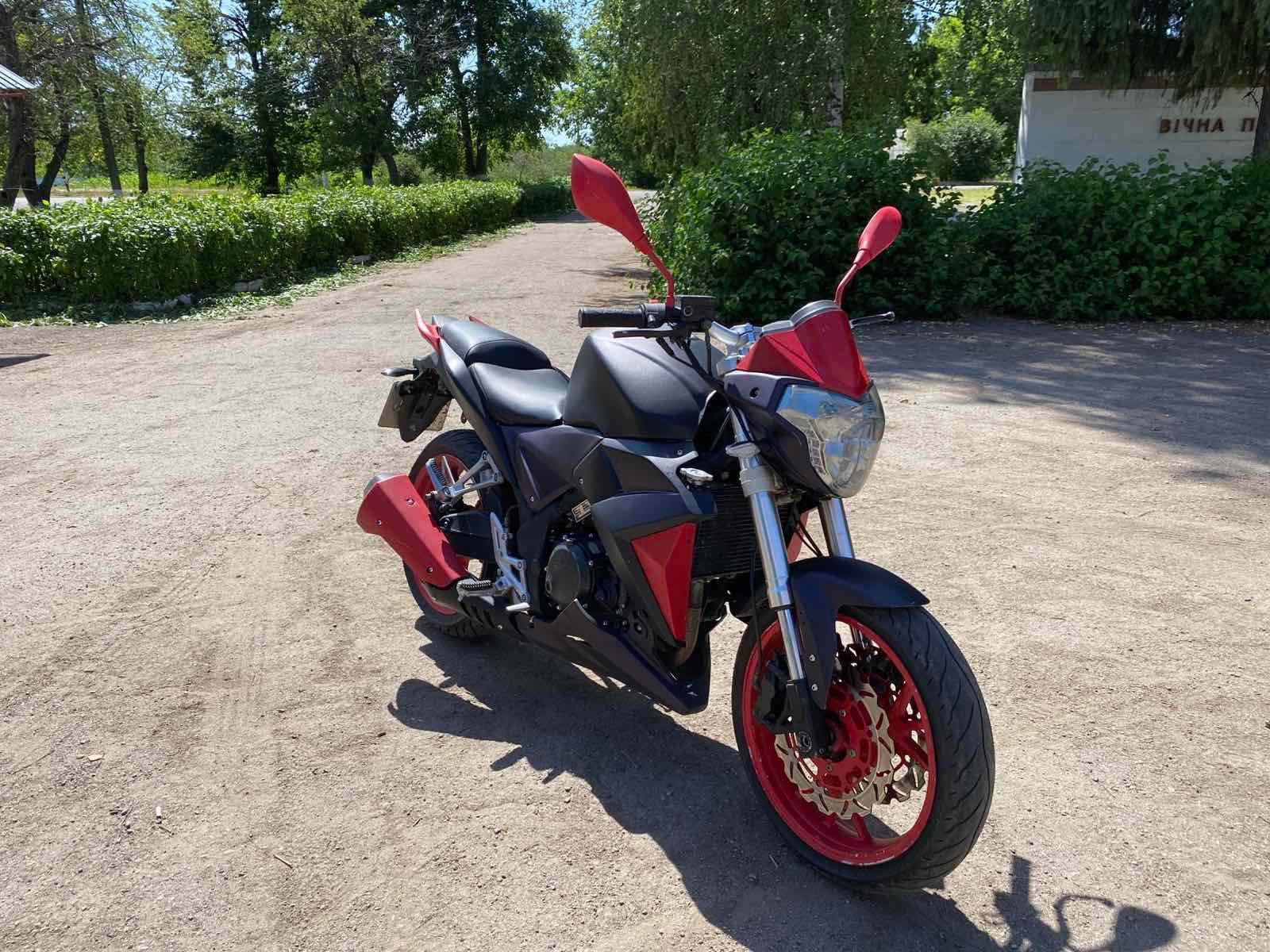 GEON issen 250 4V