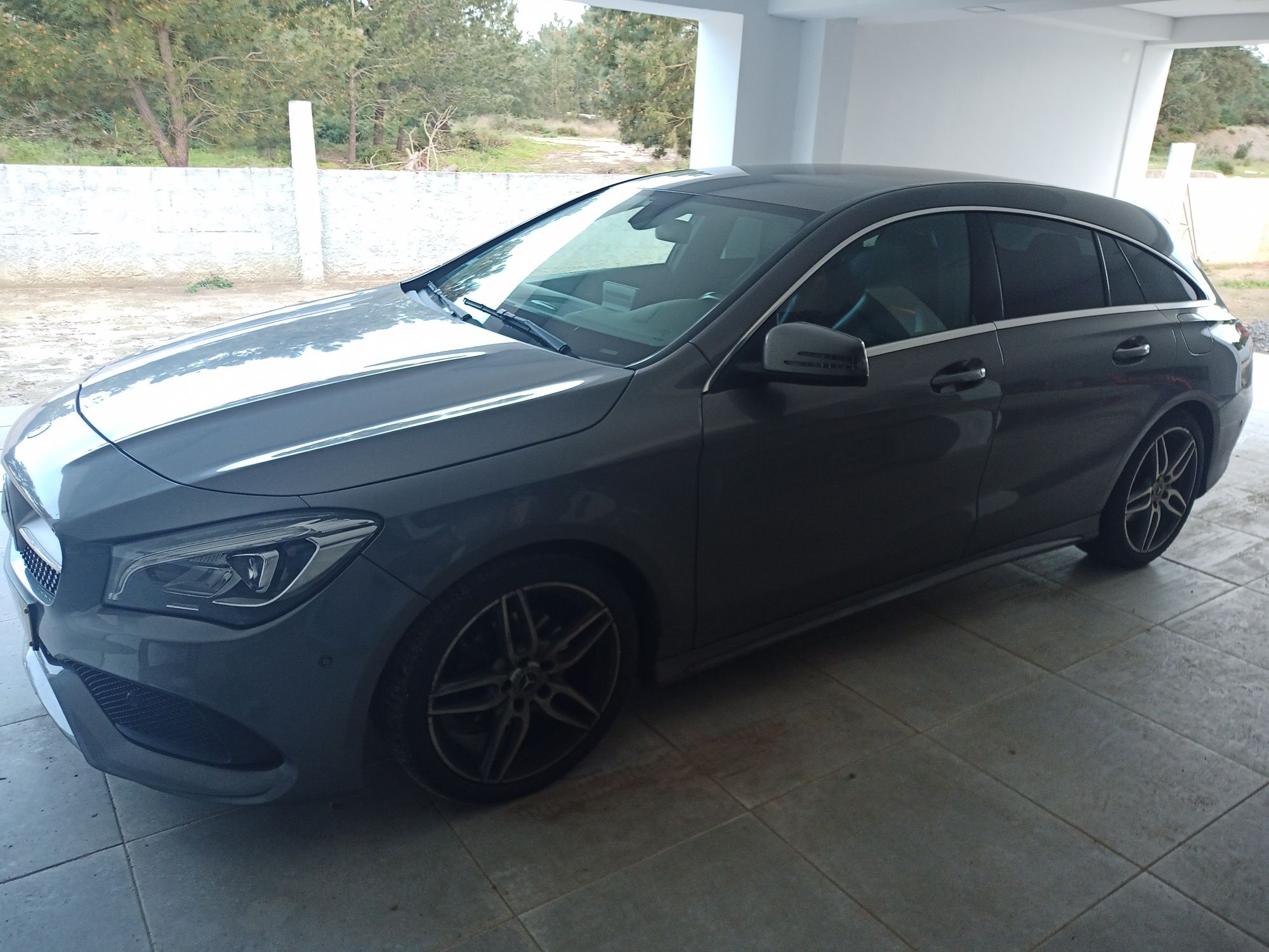 Mercedes CLA Shooting Brake 200d AMG