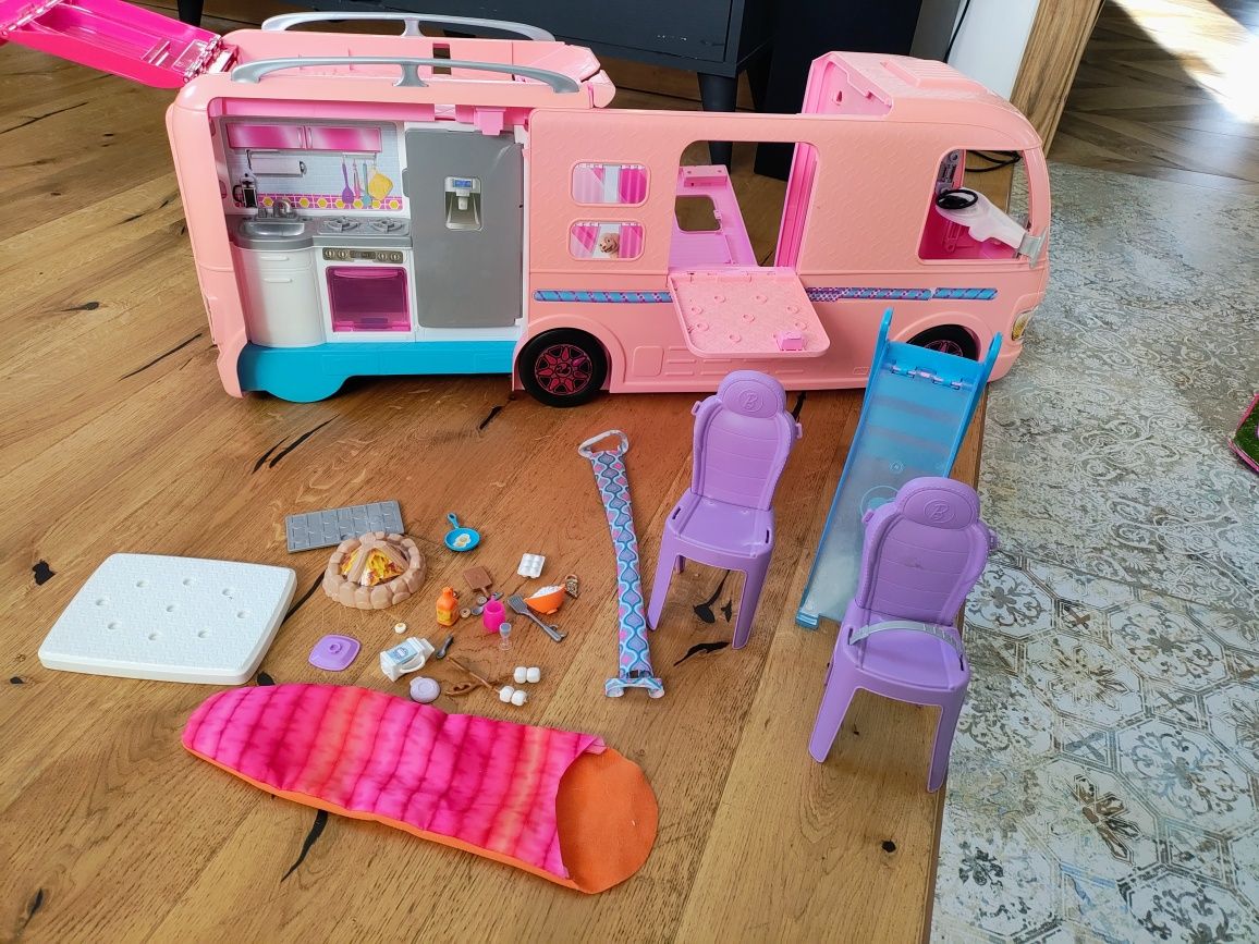 Barbie camper rozkładany