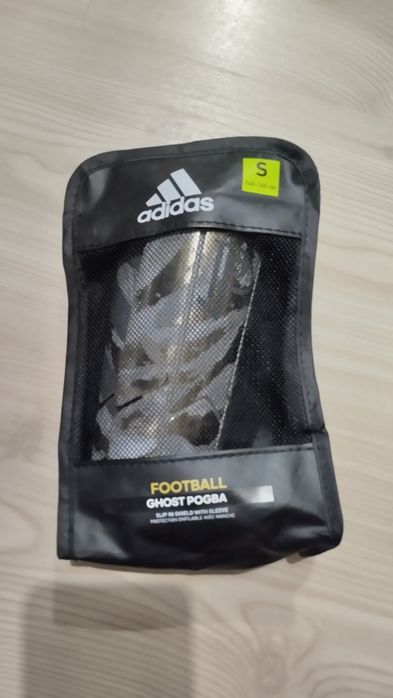 Ochraniacze na golenie Adidas