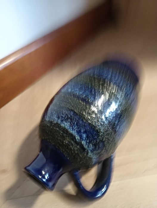 Wazon ceramiczny z uchem butla Strehla kobaltowy