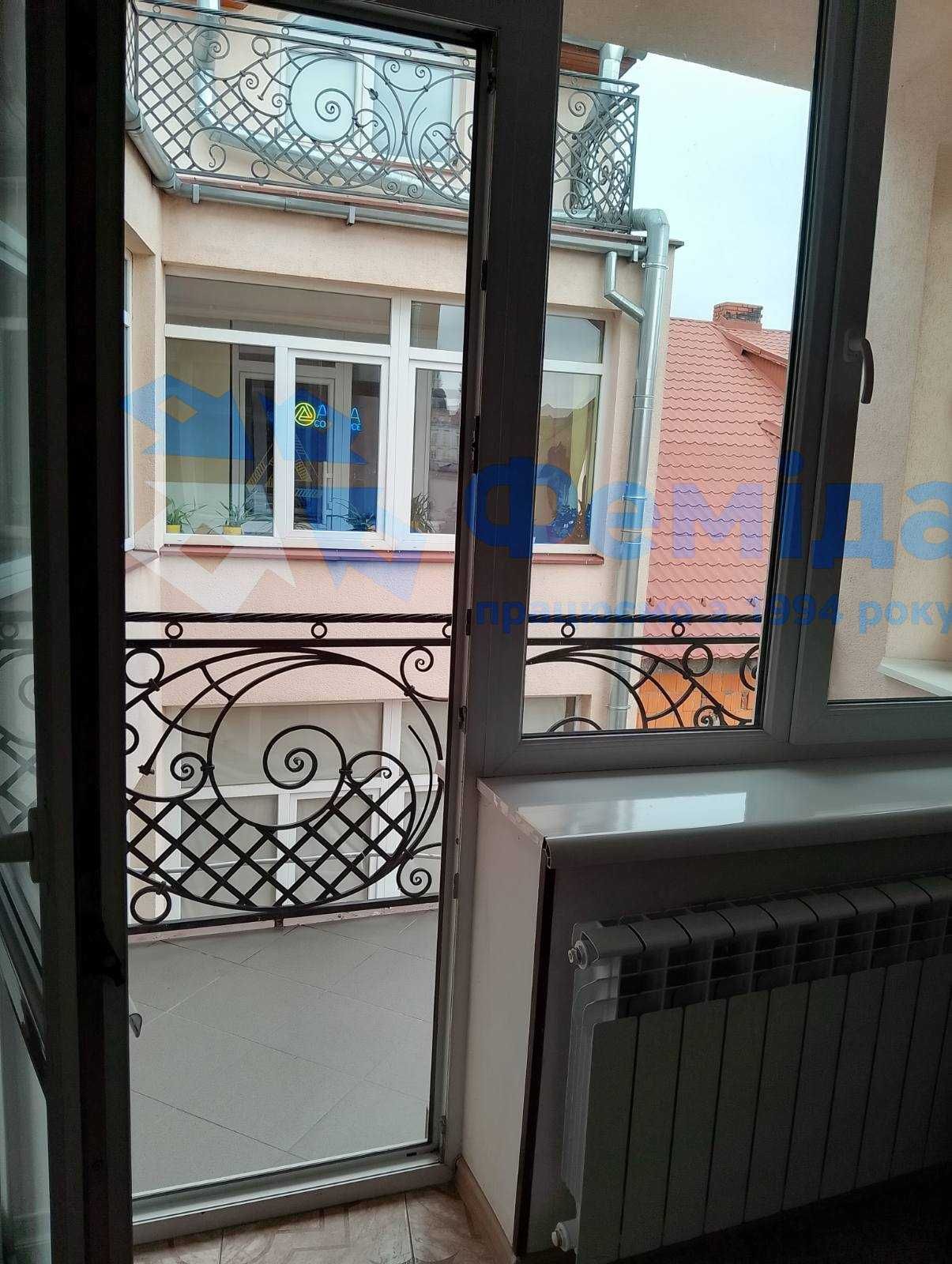 Оренда 3-кімнатної квартири в центрі Ужгорода(вул. Фединця)/Офіс