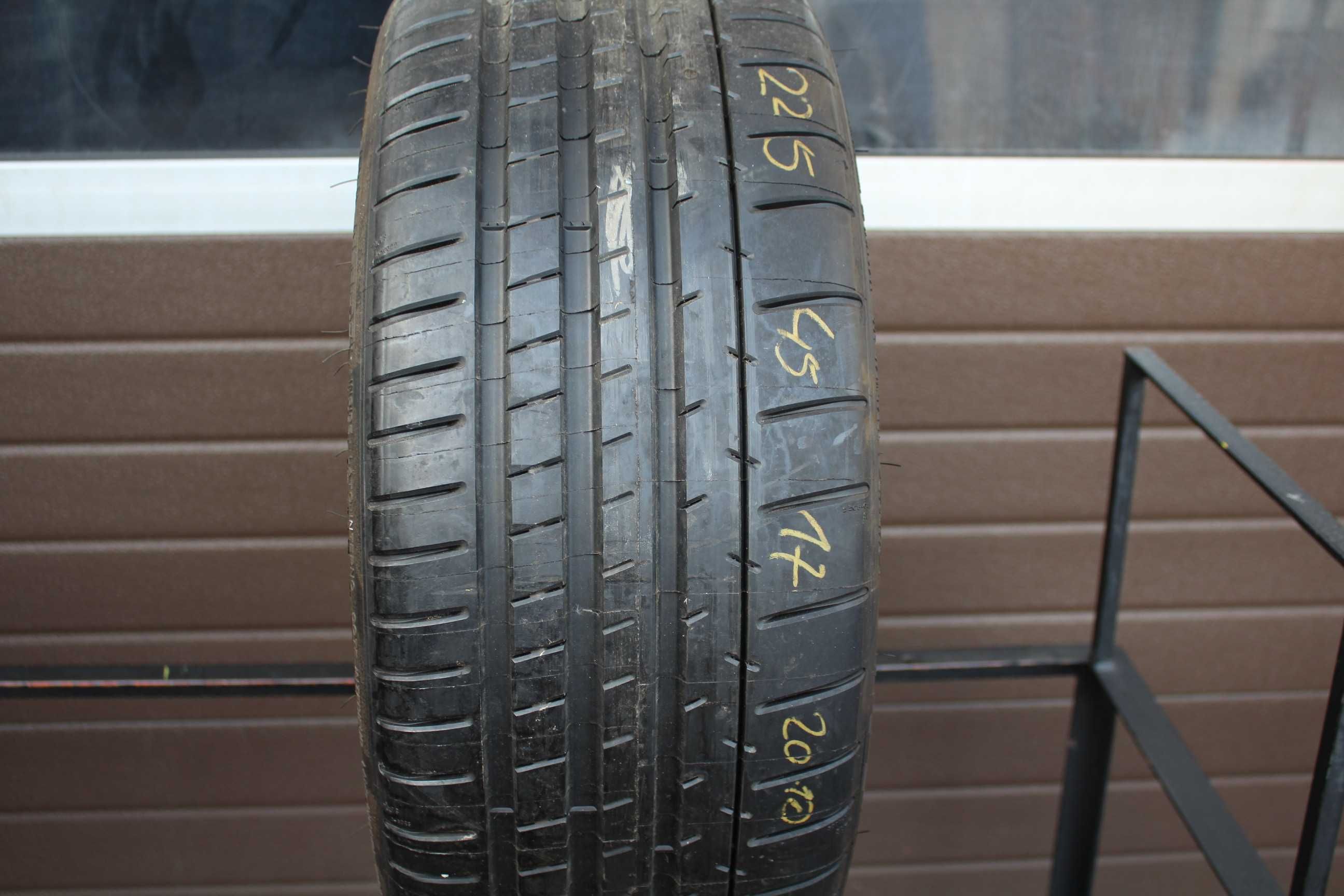 225 45 r17 Michelin PILOT SUPER SPORT