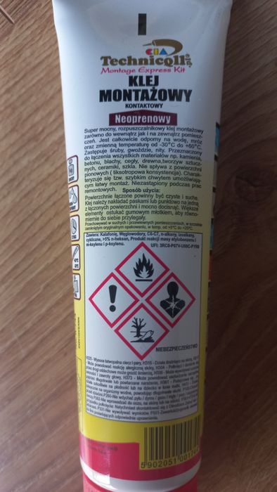 Klej montażowy neopronowy na zewnątrz i wewnątrz