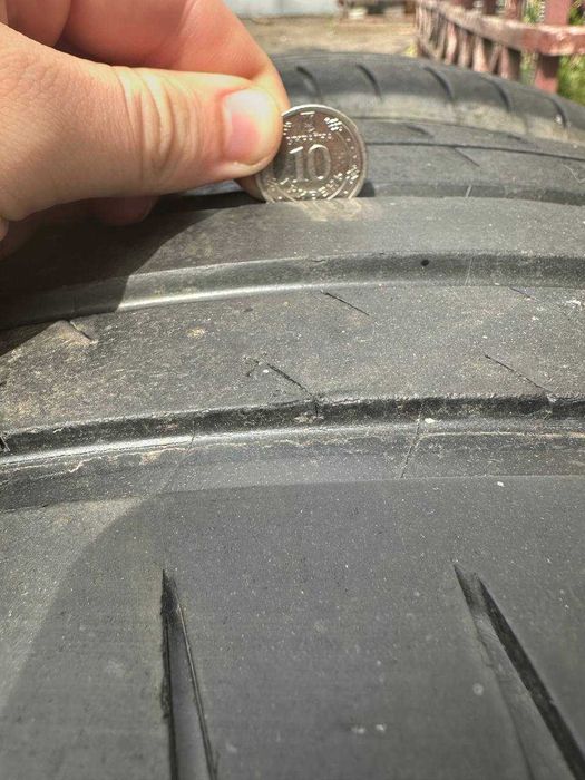 Продам резину Michelin pilot sport 4 245/35ZR20(95Y)
