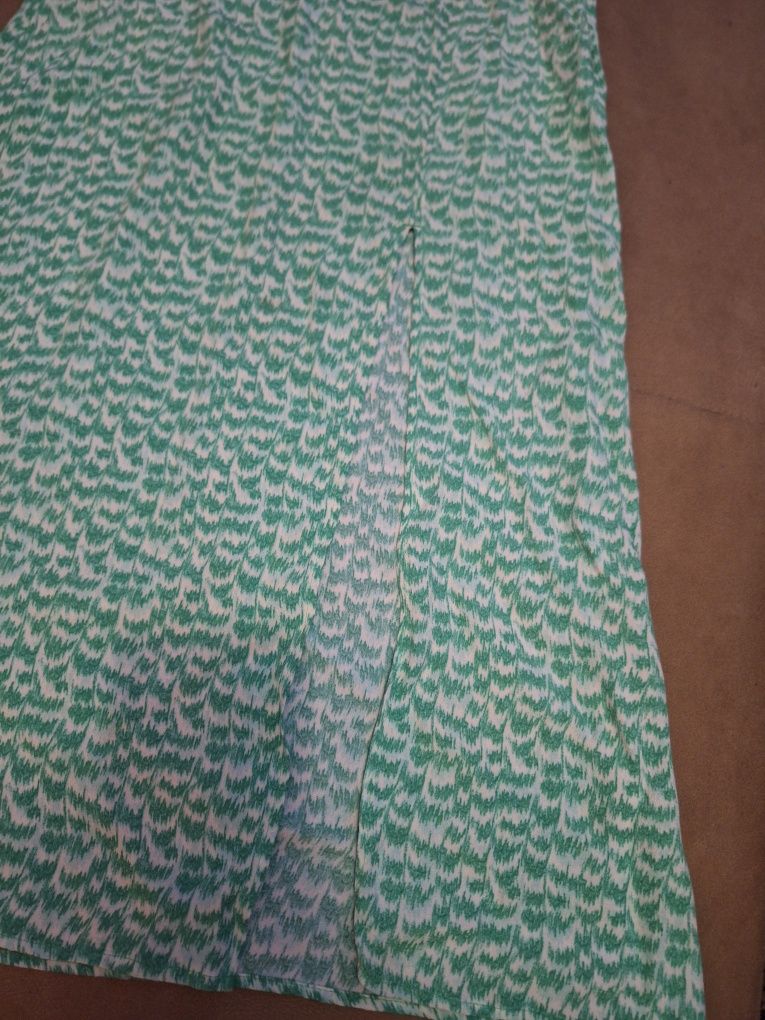 Спідниця H&M дуже легка