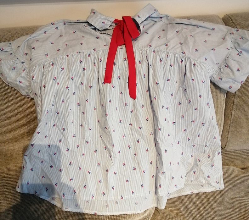 Calças, vestidos, casacos, blusas...