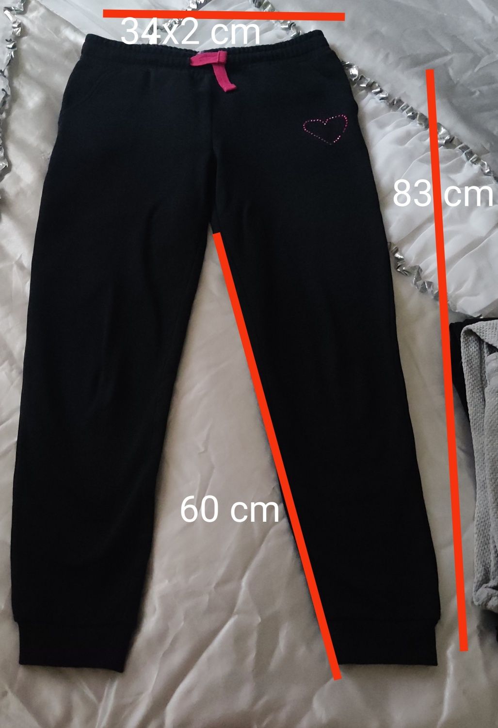 Spodnie dresowe roz. 140