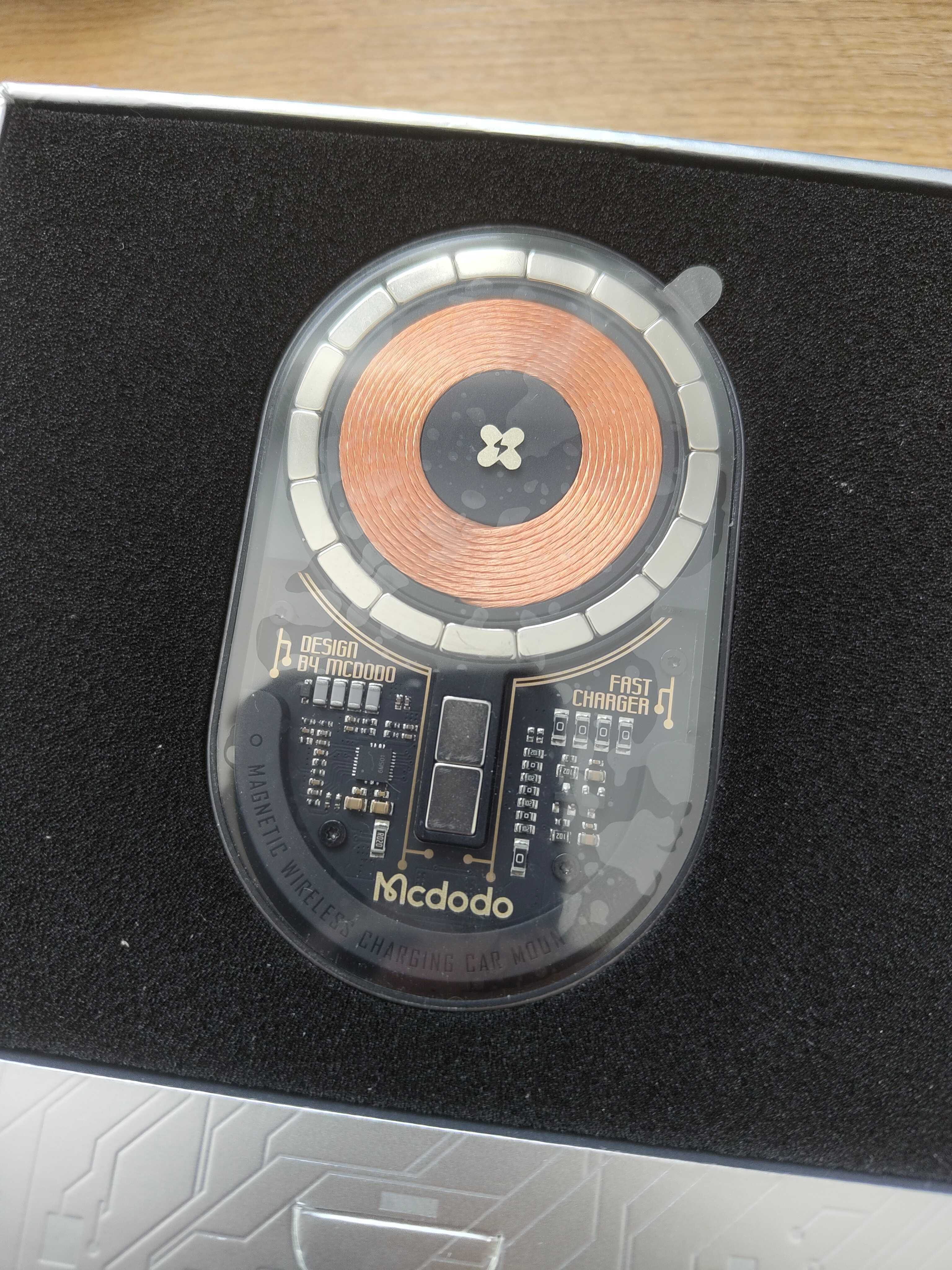 Ładowarka indukcyjna samochodowa Mcdodo do iPhone