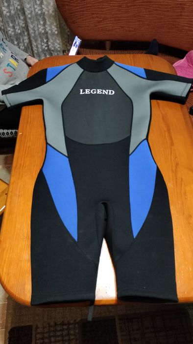 Продам гидрокостюм Legend