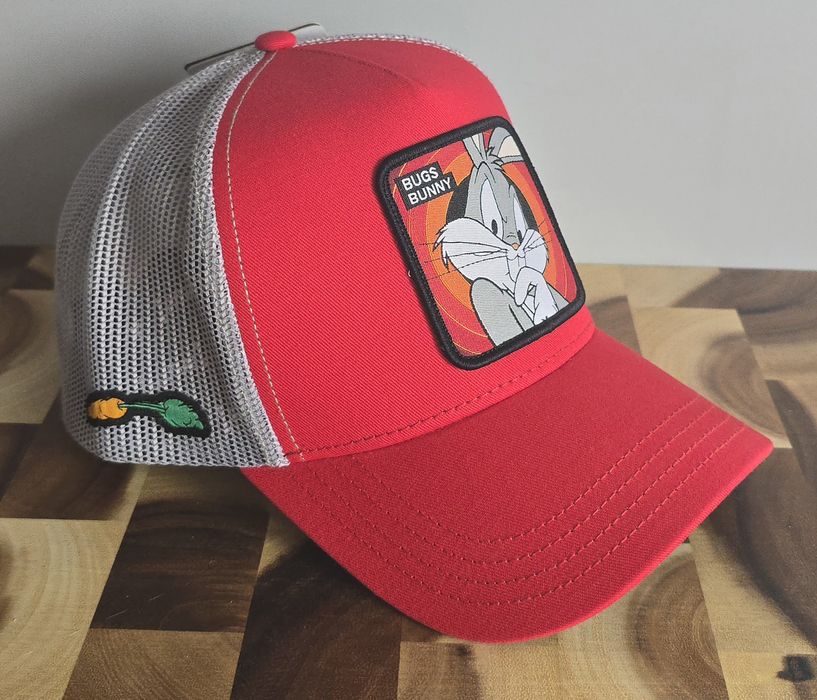 Oryginalna czapka trucker Capslab Bugs Bunny Królik Bugs
