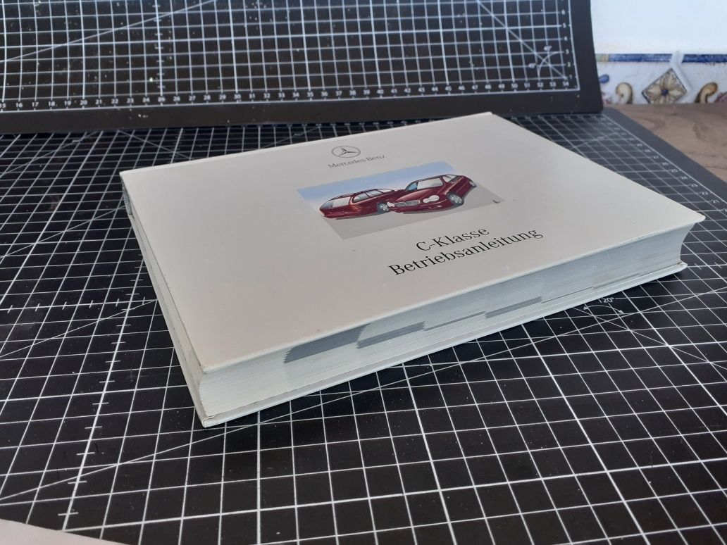 Mercedes-Benz C-Klasse Betriebsanleitung livro de instruções