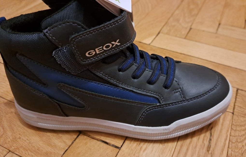 Geox 35р демісезонні кросівки