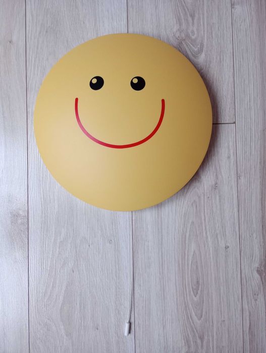 Lampa do pokoju dziecięcego