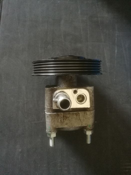 Насос ГУР ford volvo 2,5