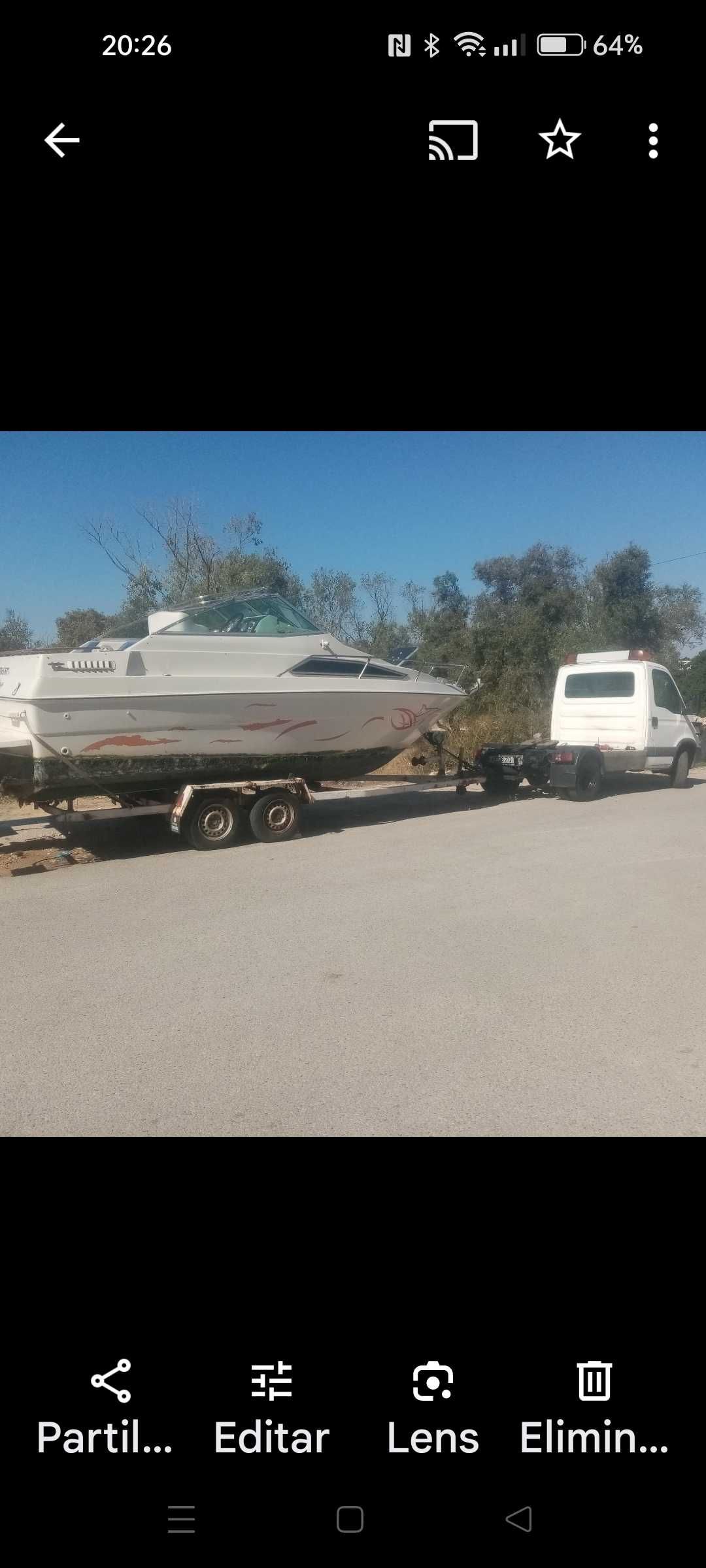 Sea Ray 230 cabinado