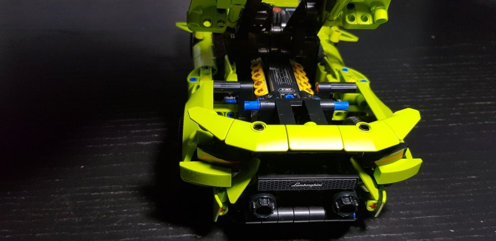 Lego TECHNIC 42161 Lamborghini Huracan