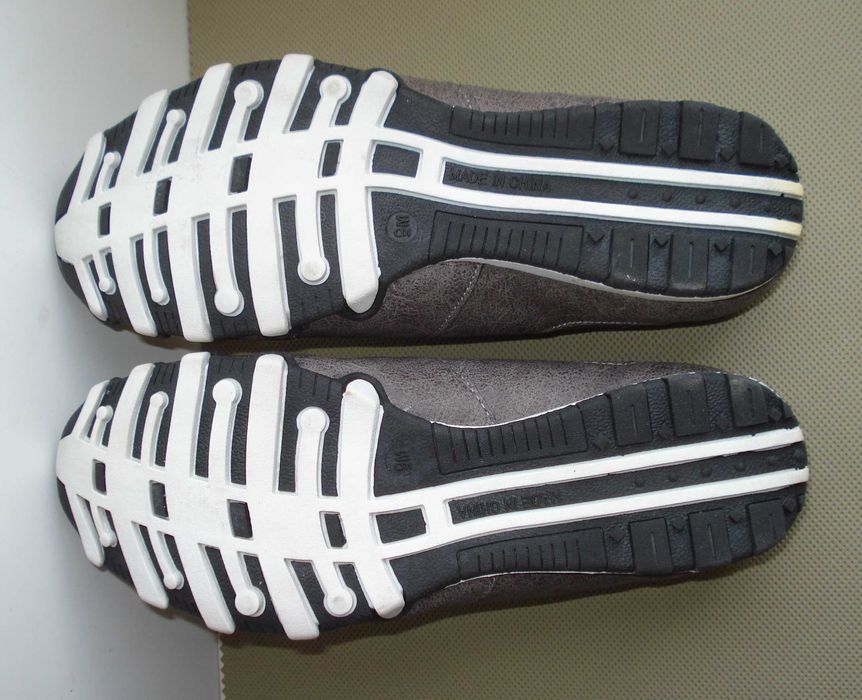 Сабо сліпони кросовки мюли Cushion Walk р39 25см нові