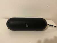 Coluna portatil beats pill