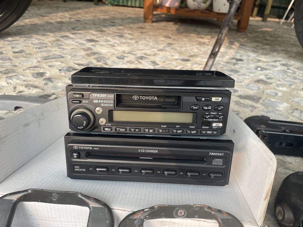Peças Toyota Land Cruiser HDJ 100 radio leitor cd