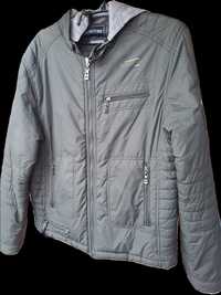 Продам чоловічу куртку 48 розмір сезон весна/осінь