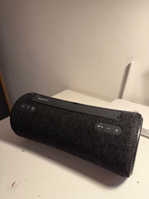 Coluna Bluetooth SONY SRSXG300B.EU8 (Autonomia: até 25 horas - Preto)