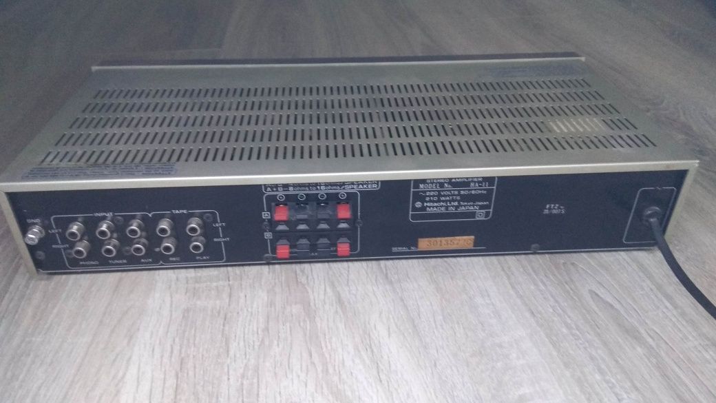 Стерео підсилювач HITACHI HA-11