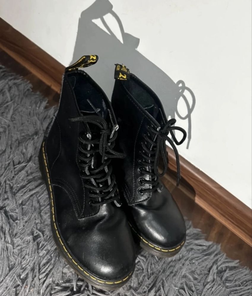 Buty Dr. Martens