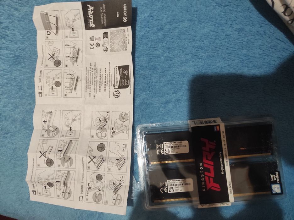 Пррдам озу DDR4 kingstone 16GB